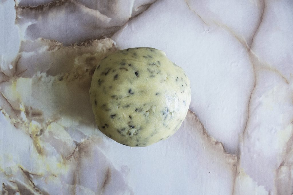 Pâte pour sablé à la lavande