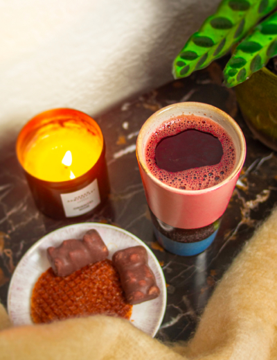 Jus de cranberries chaud aux épices – alternative au vin chaud (sans alcool)